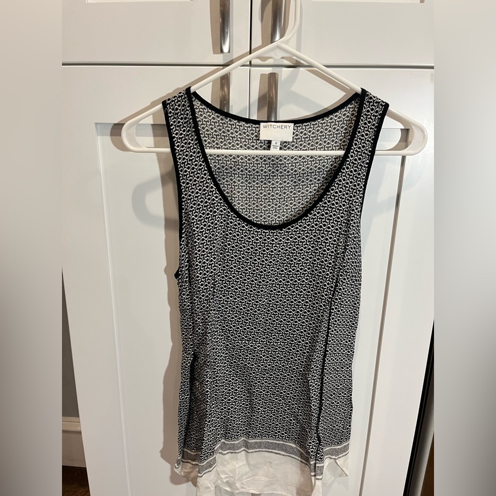 Witchery black, white and grey patterned silky tank, US 2 (AU 8)